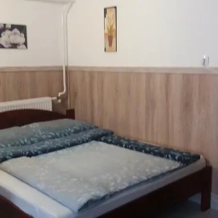 Vendégház Feszeklak
